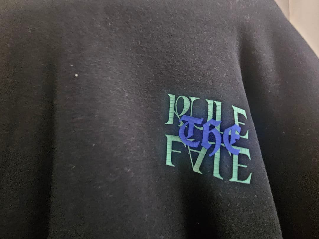 RULE THE FATE　パーカー　ブラック