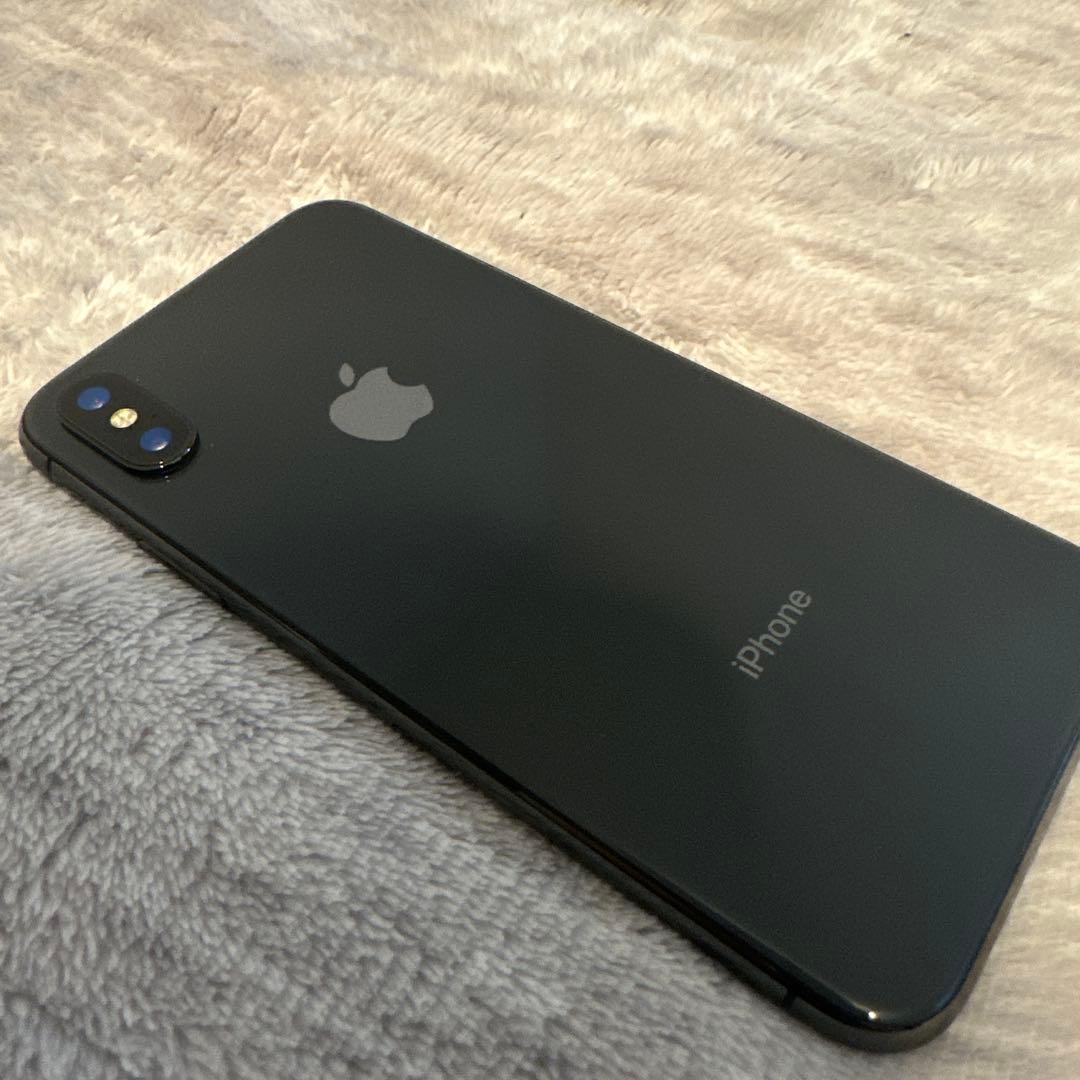 iPhone X 64GB スペースグレー