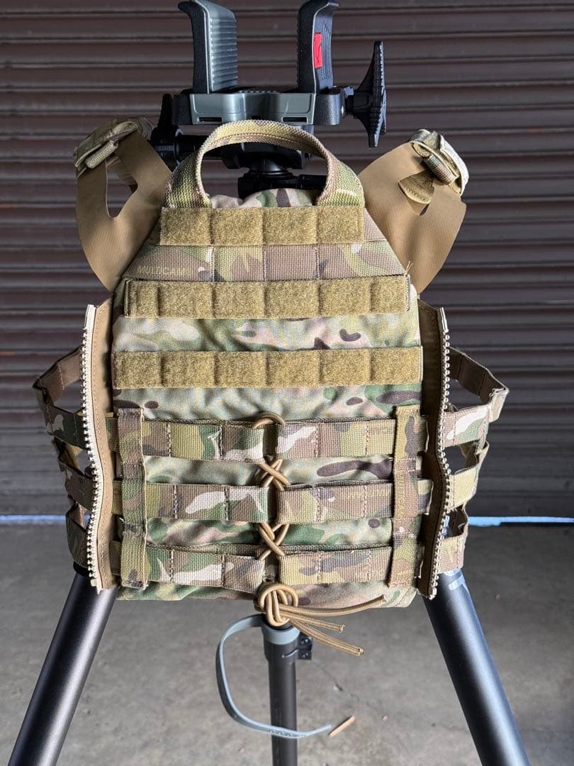 実物 Crye Precision JPC2.0 Sサイズ