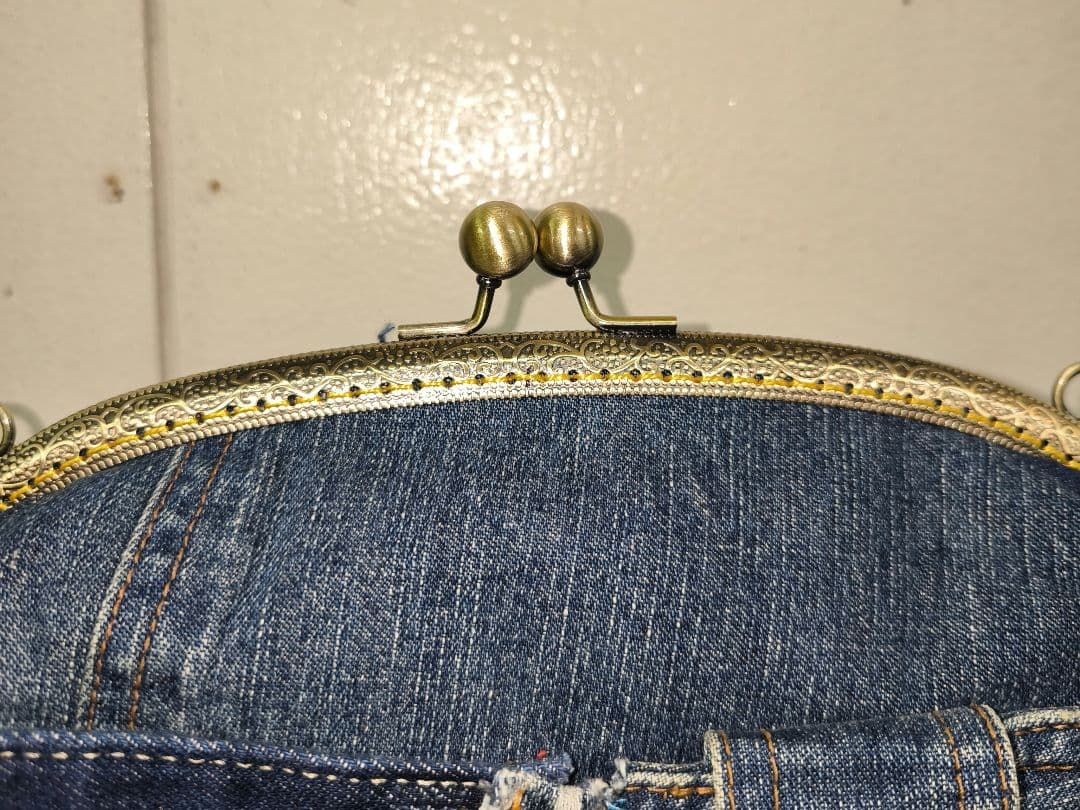 デニムリメイク　がま口バッグ　男女兼用