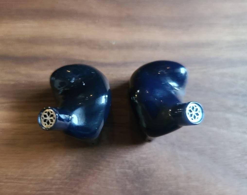 イヤホン AFUL PERFORMER 8S