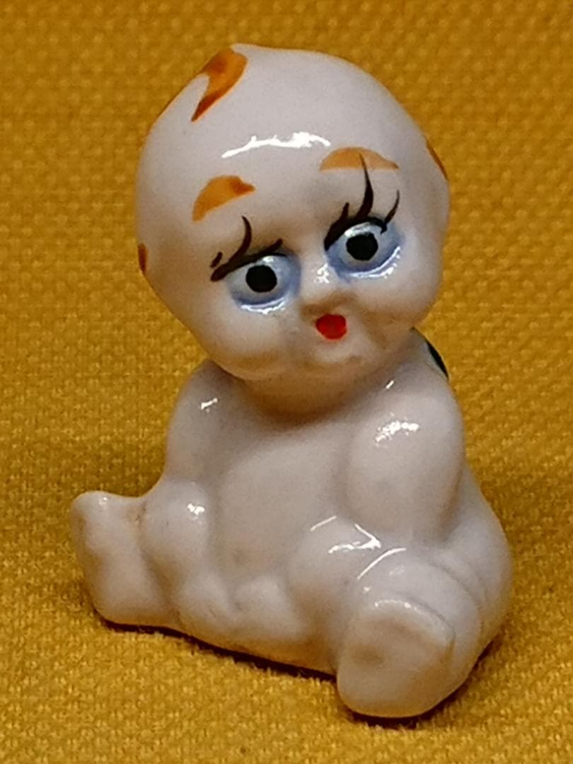 人形　キューピー　天使　陶器　置物　インテリア　工芸品　美術品　A2737