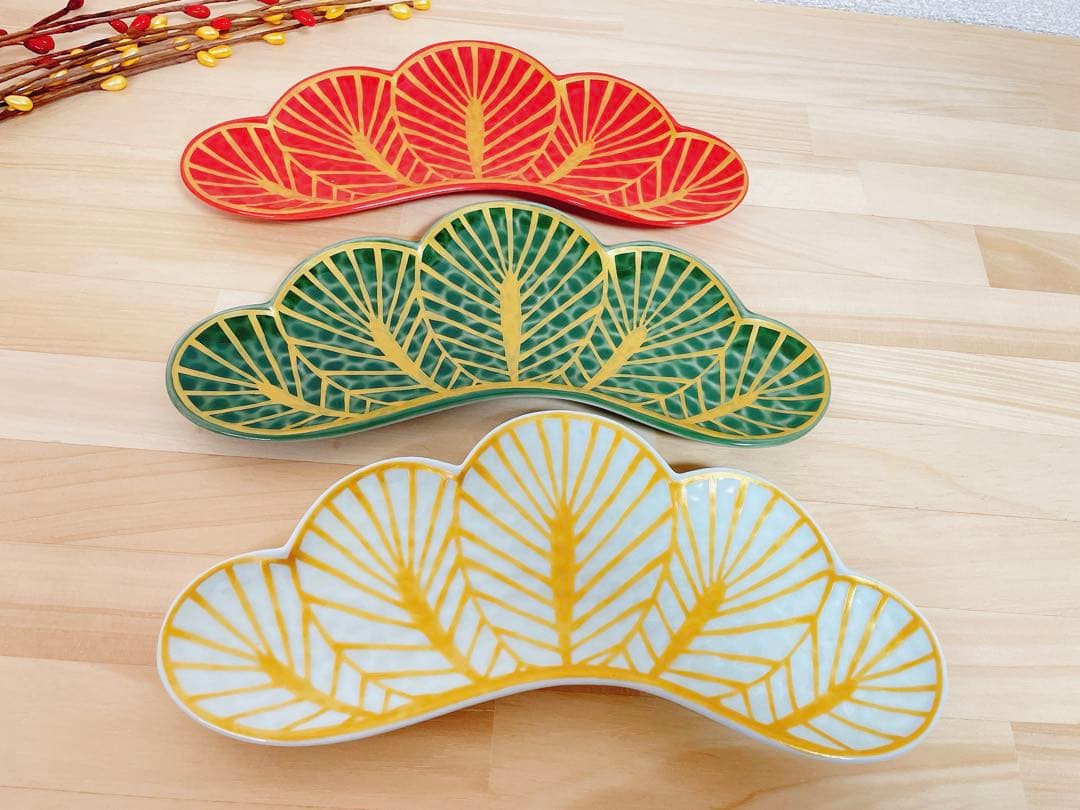 さるいぬきじご依頼品　幸楽窯　松葉形前菜皿　緑金　赤金　白金　5点セット
