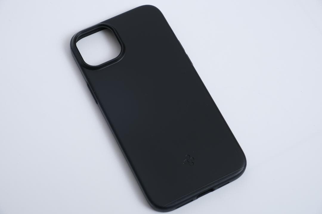 Apple iPhone 15 Plus ブラック 本体 256gb ケース付き