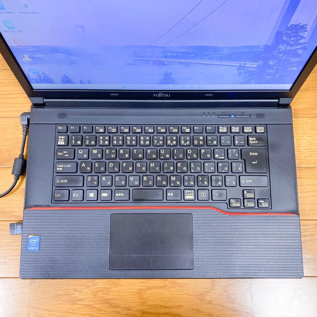 贅沢性能！i5 メモリ16 SSD512 富士通ノートパソコン 性能重視の方に