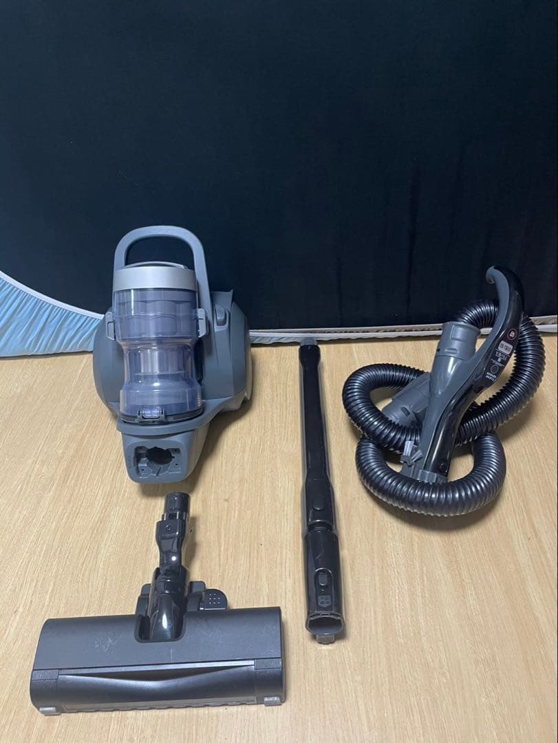 美品　Panasonic MC-SR43K サイクロン式キャニスター　掃除機