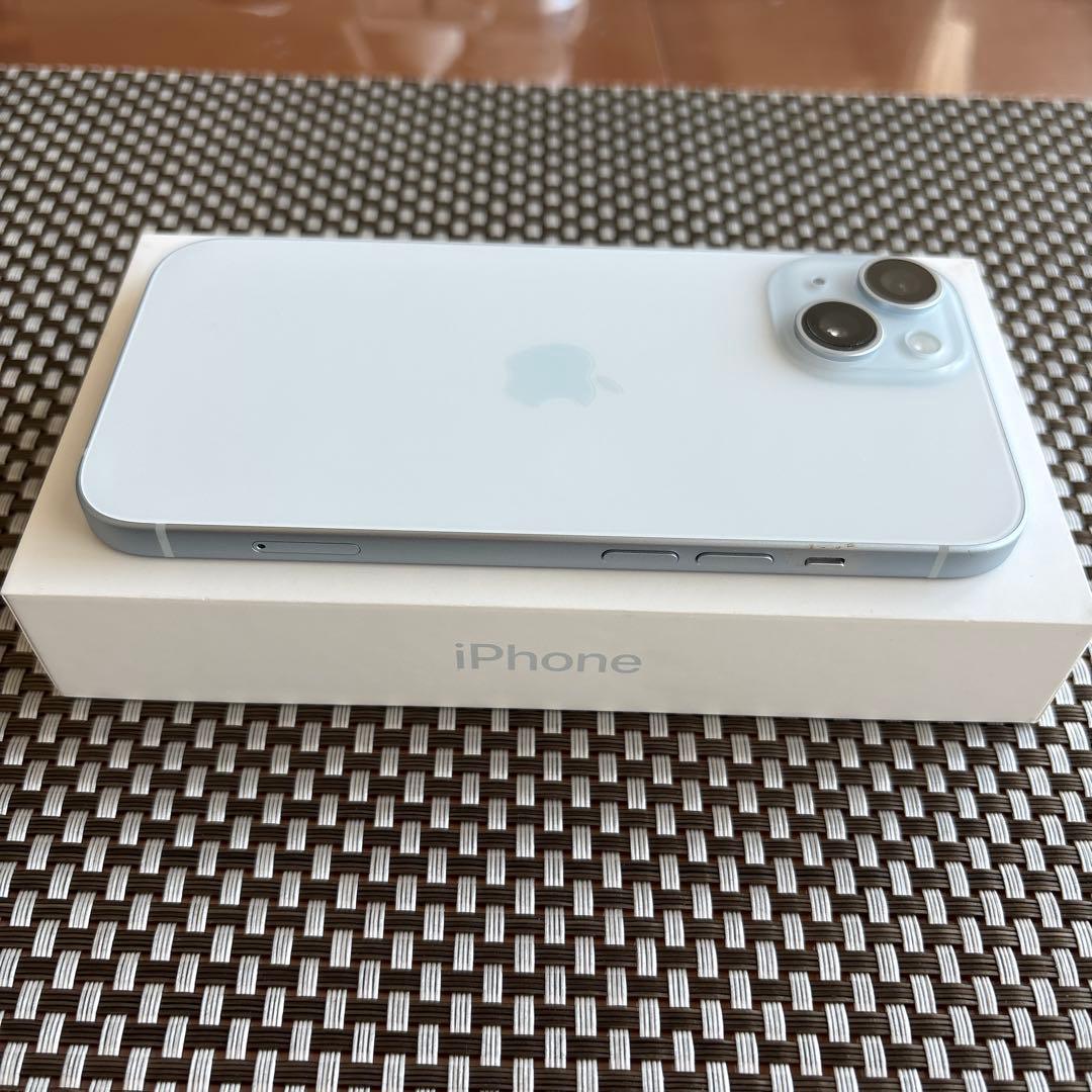 iPhone15 256GB ブルー 箱付き