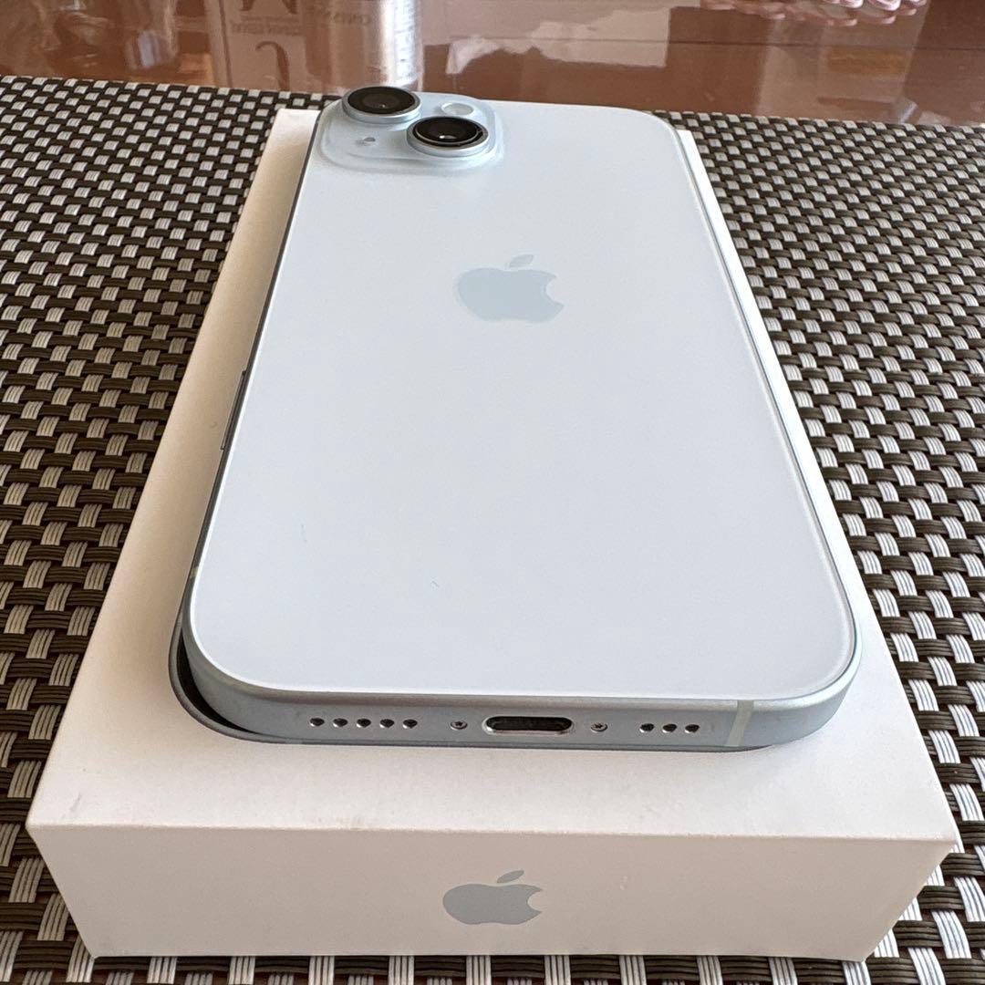 iPhone15 256GB ブルー 箱付き