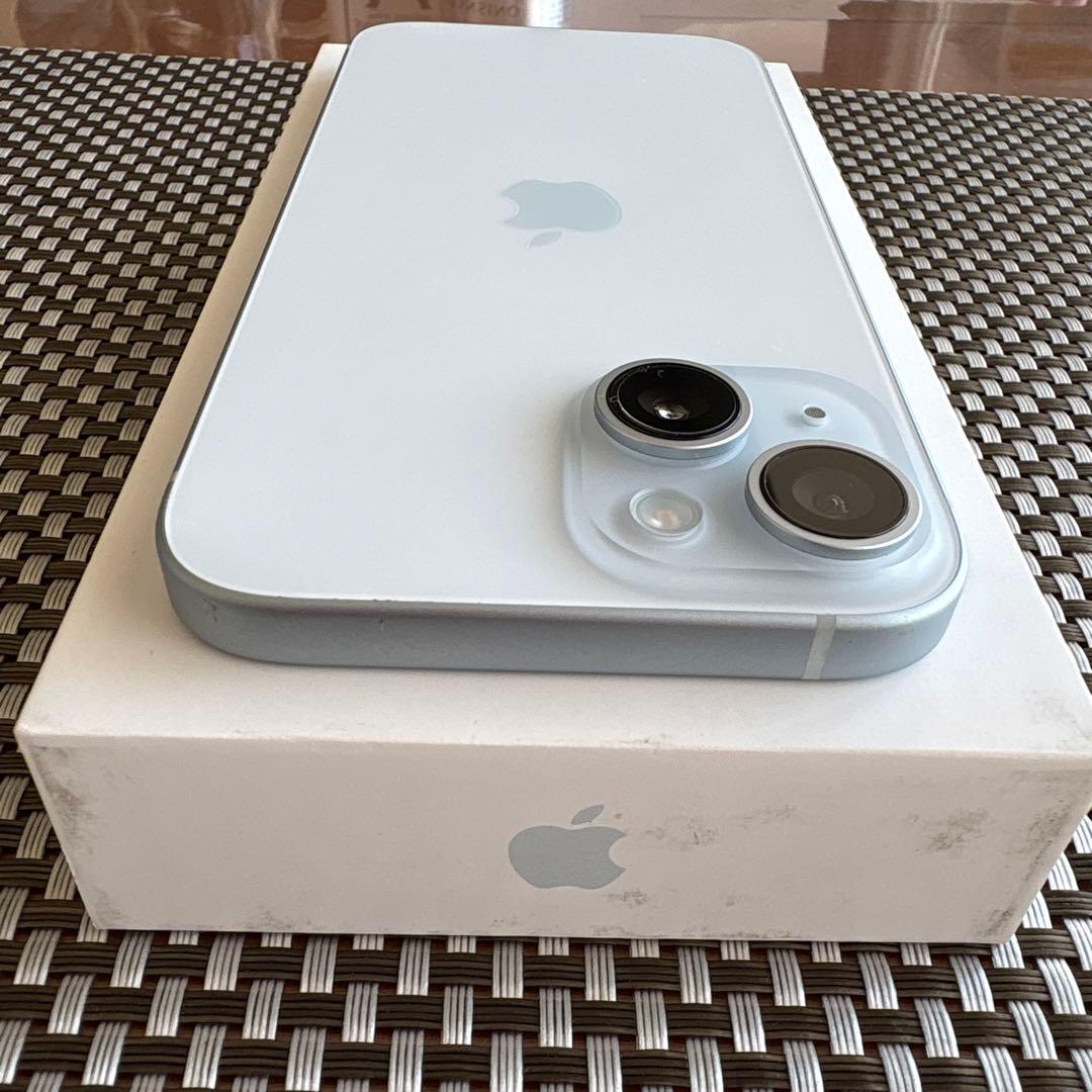 iPhone15 256GB ブルー 箱付き