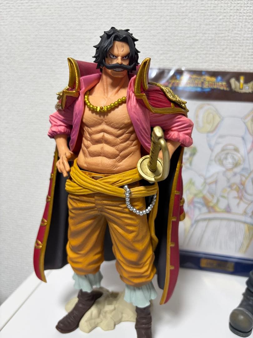 ワンピース フィギュアセット ルフィ　サボ　エース　ロジャー　WCF
