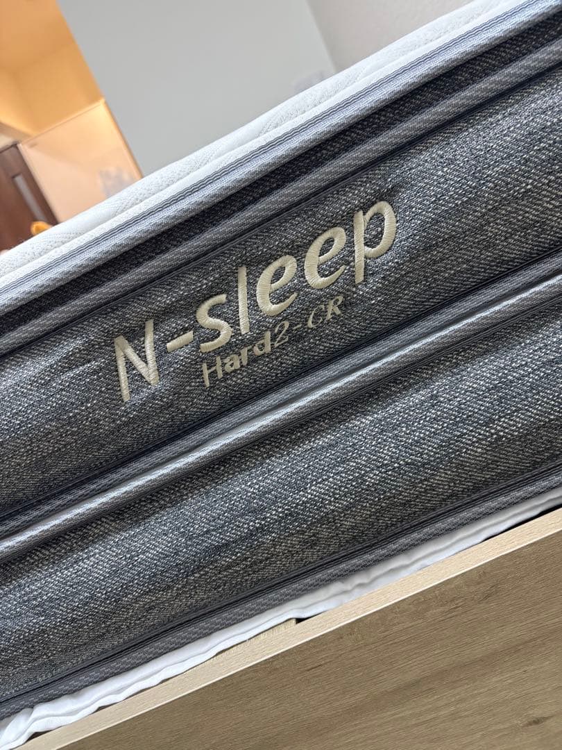 ベッドフレームとマットレス　シングル