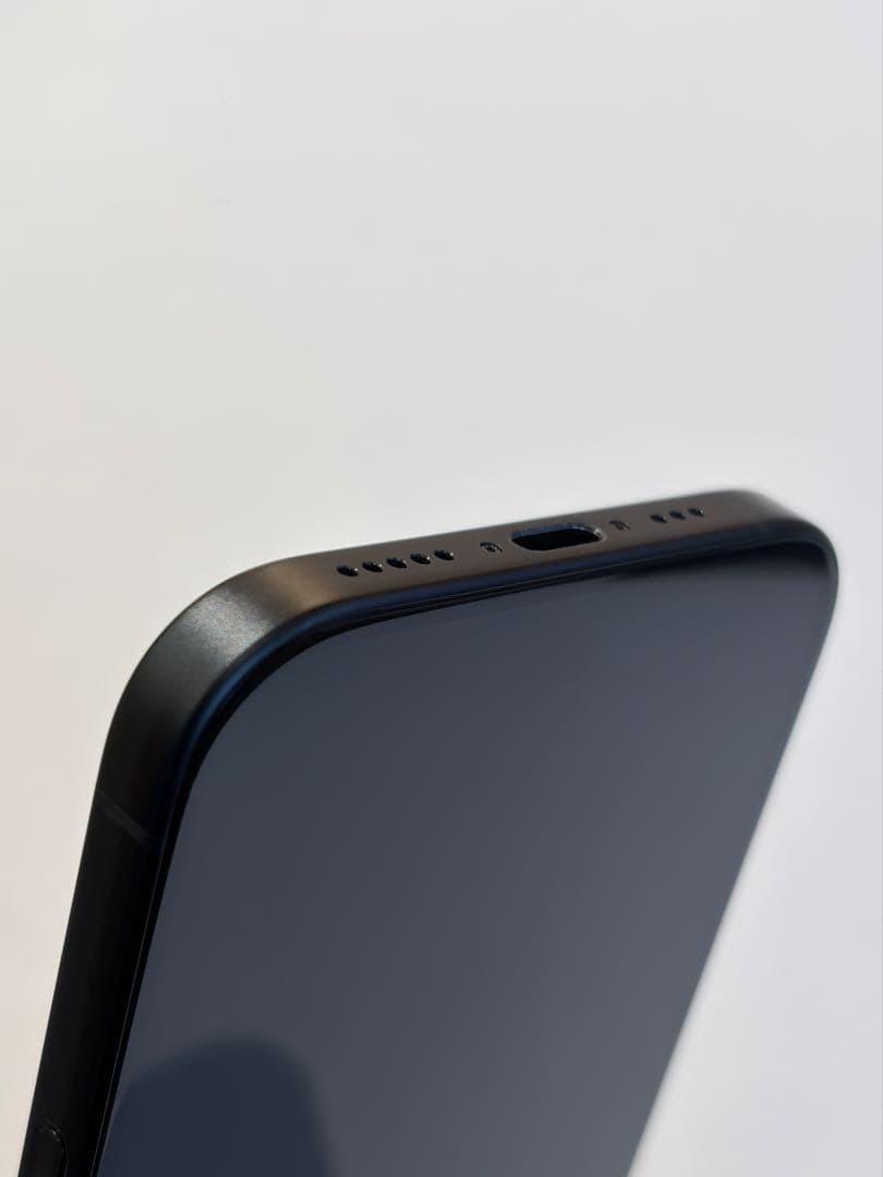 iPhone16本体 128GB ブラック