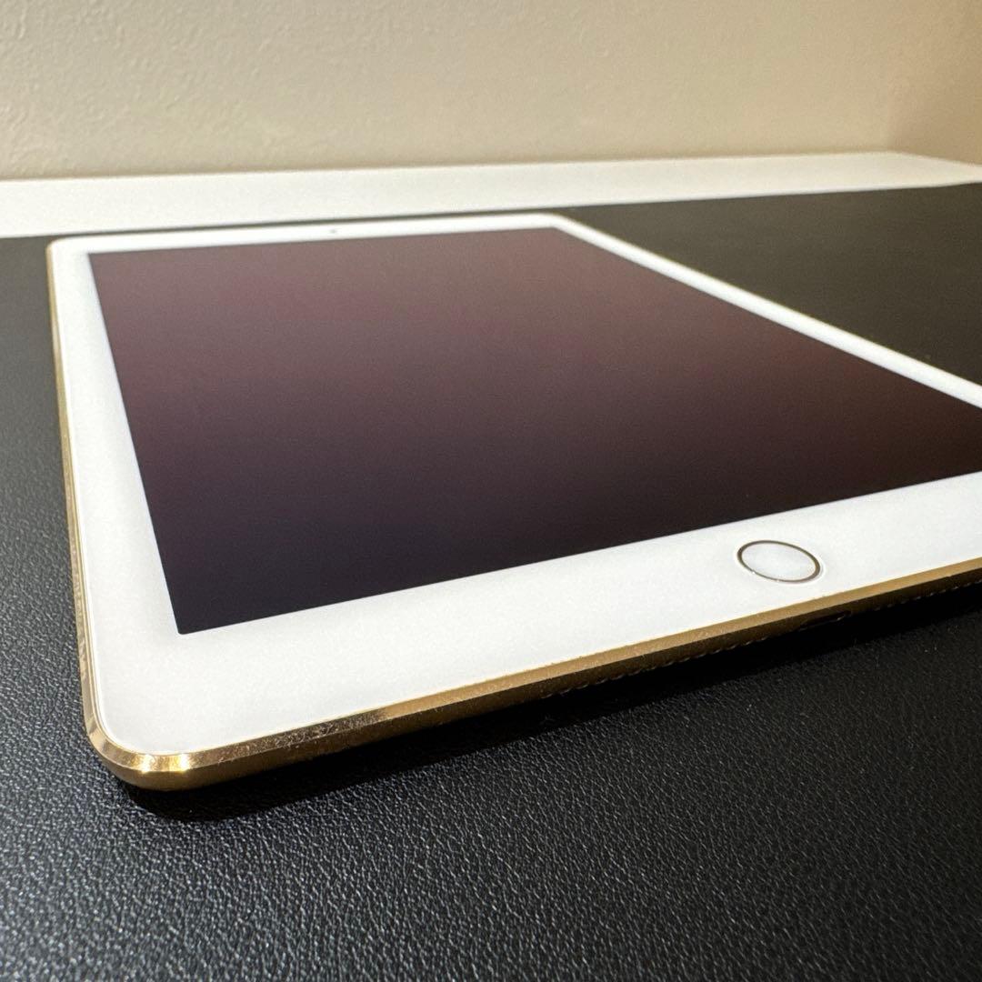 iPad Air2 16GB Cellular セルラー　docomo