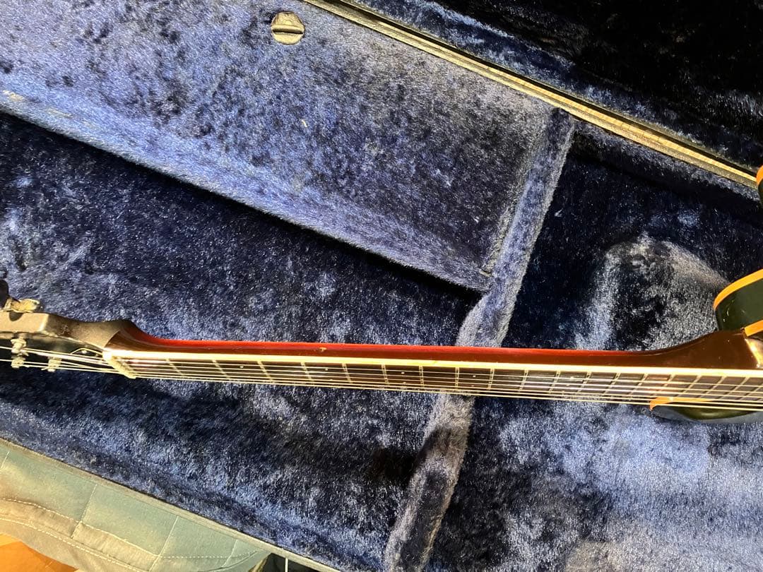 モズライトコンボタイプ完動品ビンテージ・ハードケース付きます。