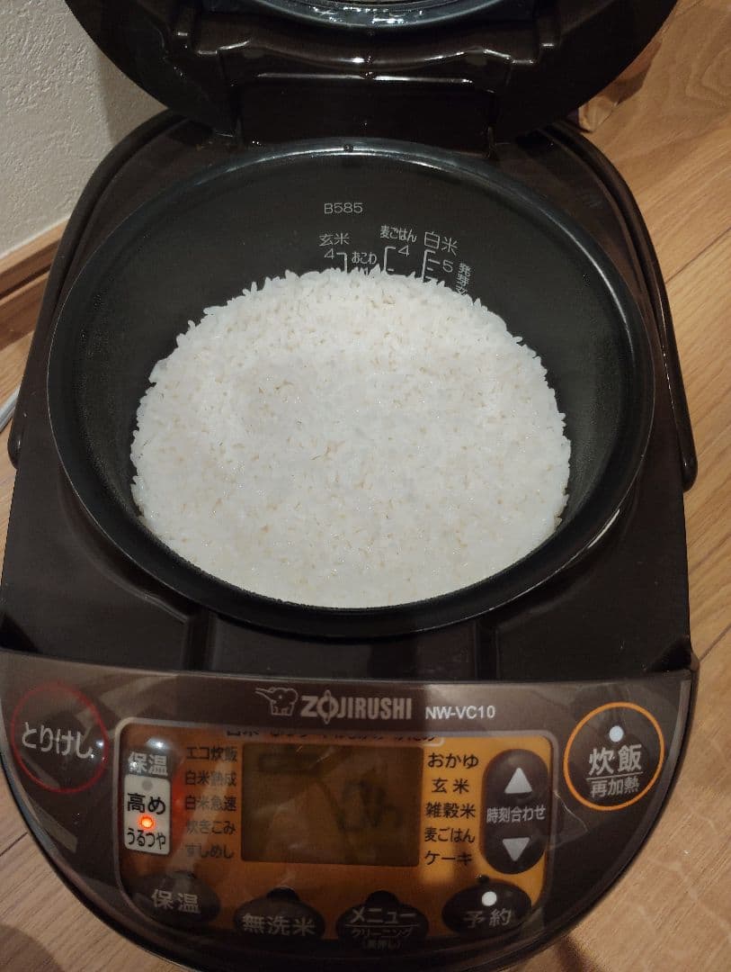 象印炊飯器NW−VC10、値下げ交渉大歓迎！