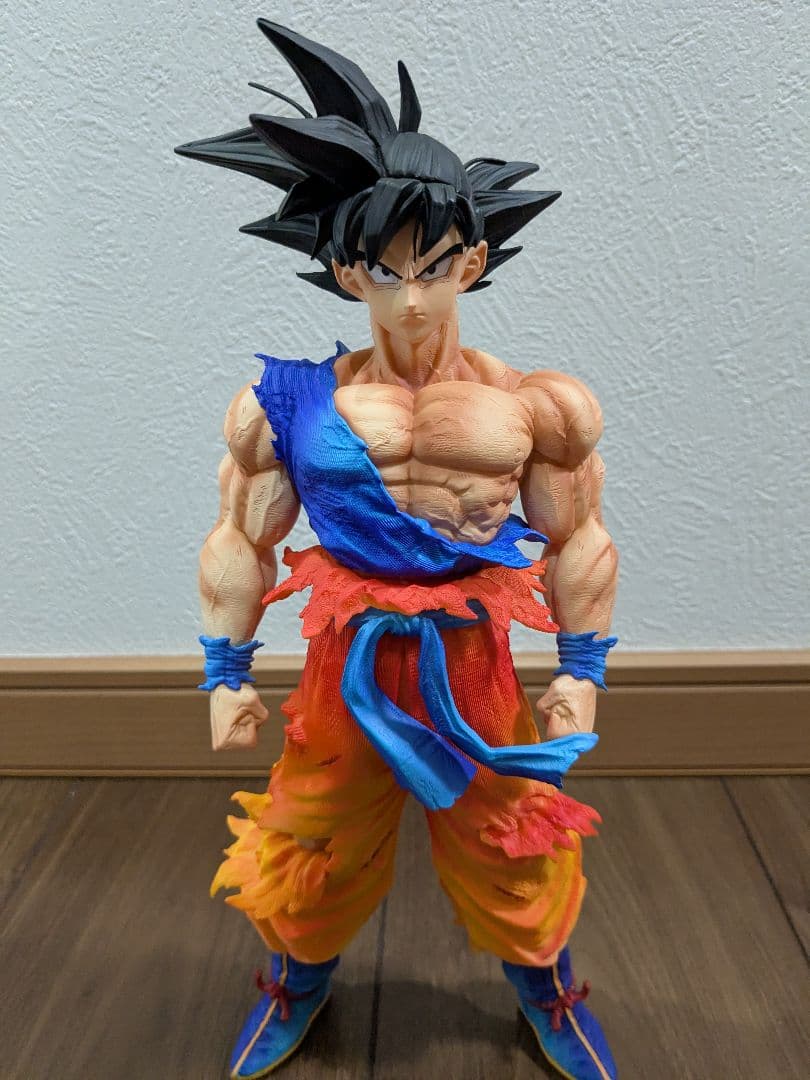 ドラゴンボール 孫悟空 スーパーサイヤ人　最終決戦　28cm 頭部パーツ3種付き