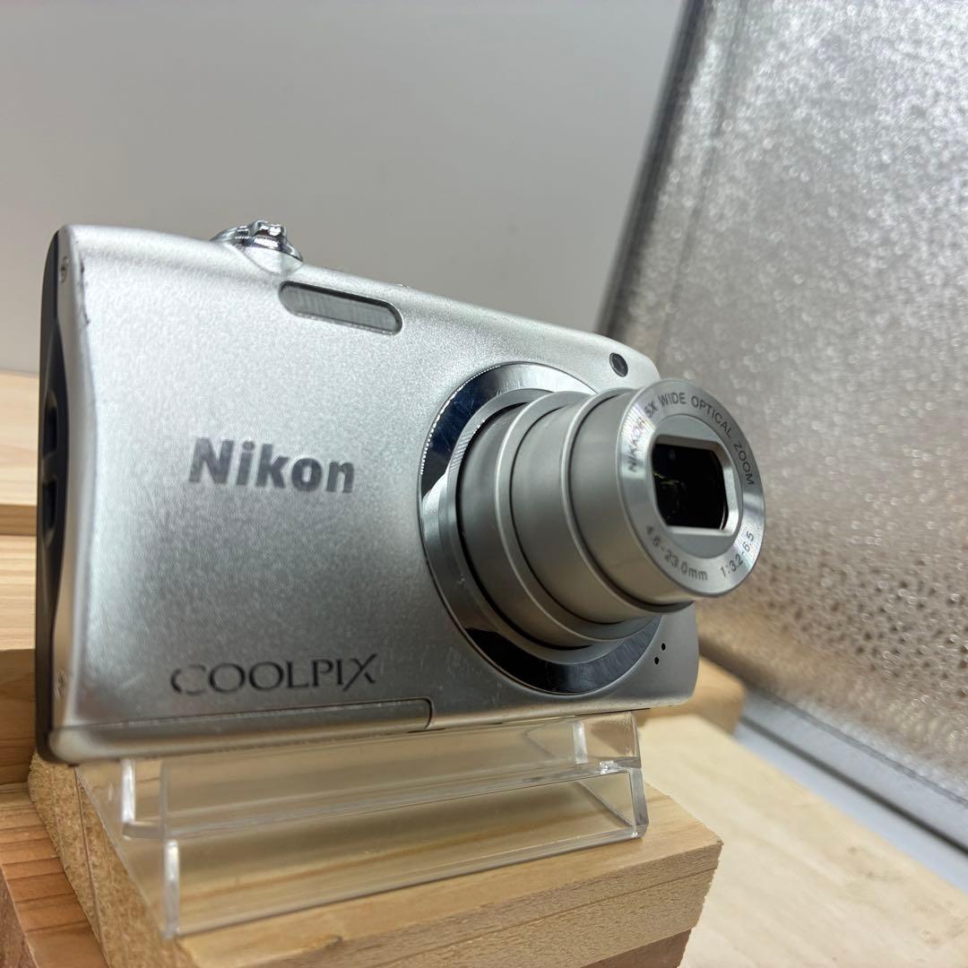 【動作品】Nikon COOLPIX A100 コンパクトデジタルカメラ A