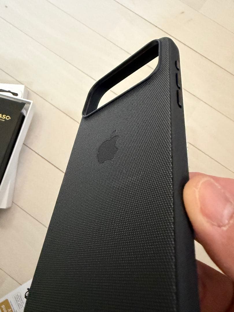 iPhone17promax ケース 2種