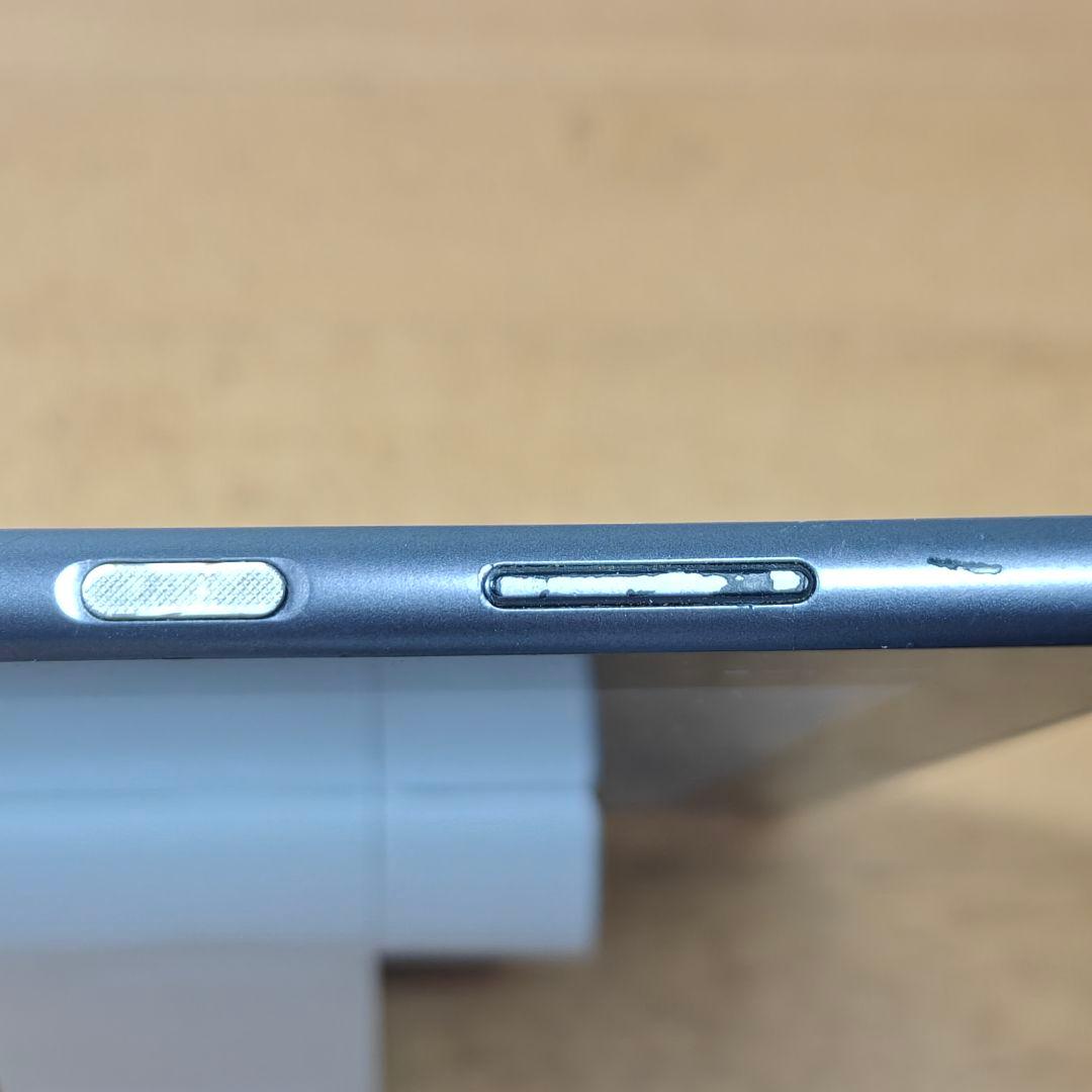 JA418 Lenovo タブレット　701LV 本体