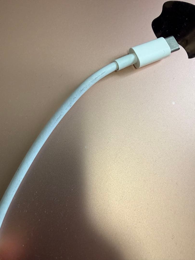 MacBook Air ゴールド M1 256GB 8GB