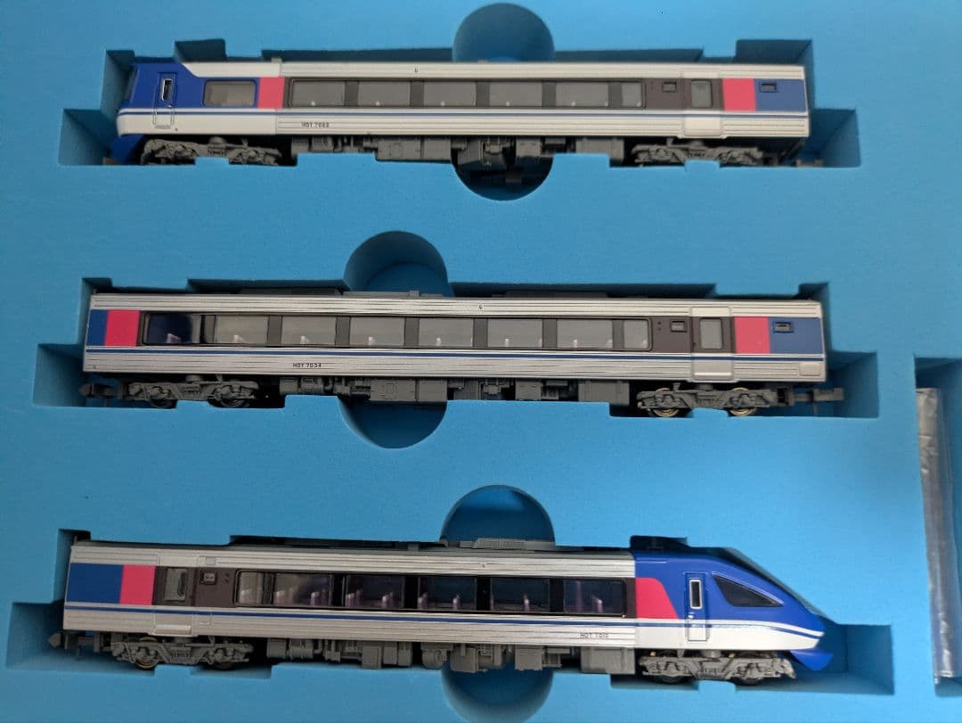 マイクロエース智頭急行線HOT70001次車6両貫通車入り