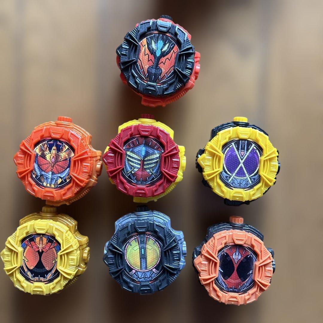 BANDAI 仮面ライダージオウ　DXジクウドライバー　DXライドウォッチ　武器