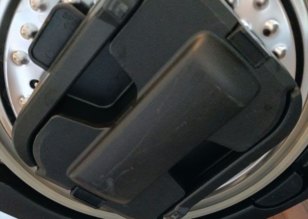 【箱とメニュー集あり2.4L】SHARP ホットクックKN-HW24Cレッド