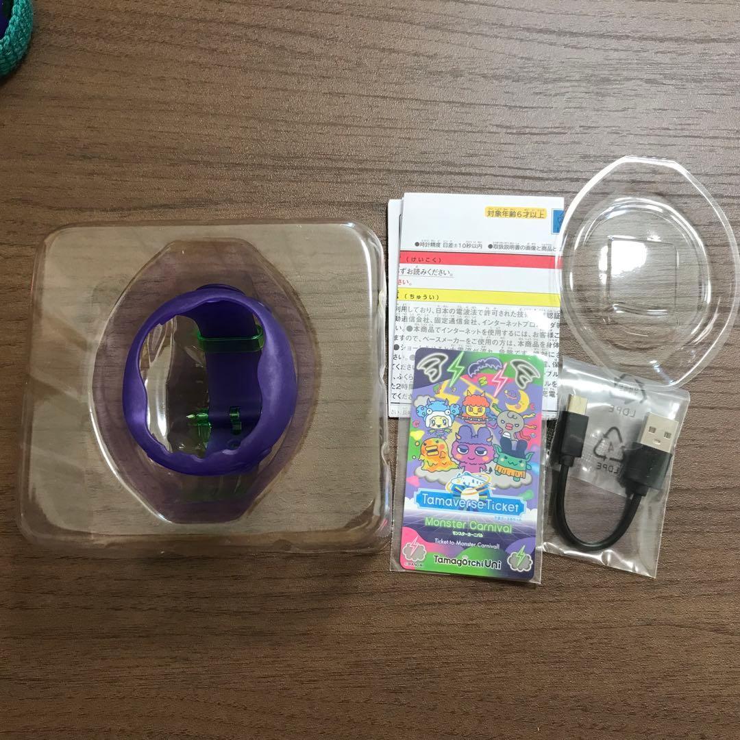 Tamagotchi Uni エンジェル＆モンスター＆ステッカー／たまごっちユニ