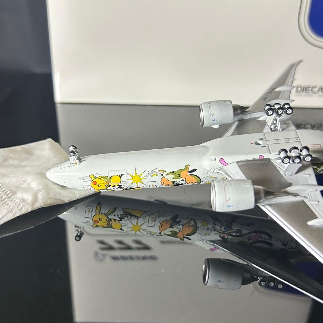 航空機・ヘリコプター Aviation ANA B777-300ER JA784A 1/400