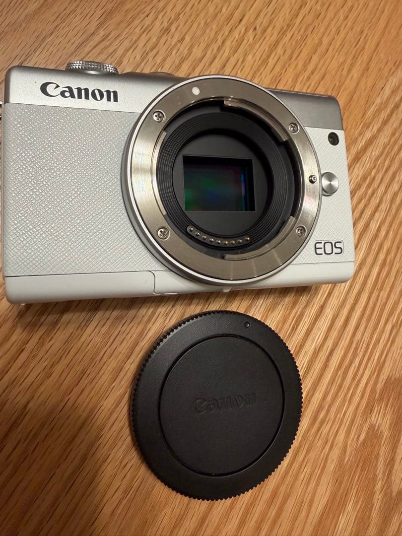 Canon EOS M200 ミラーレスカメラセット