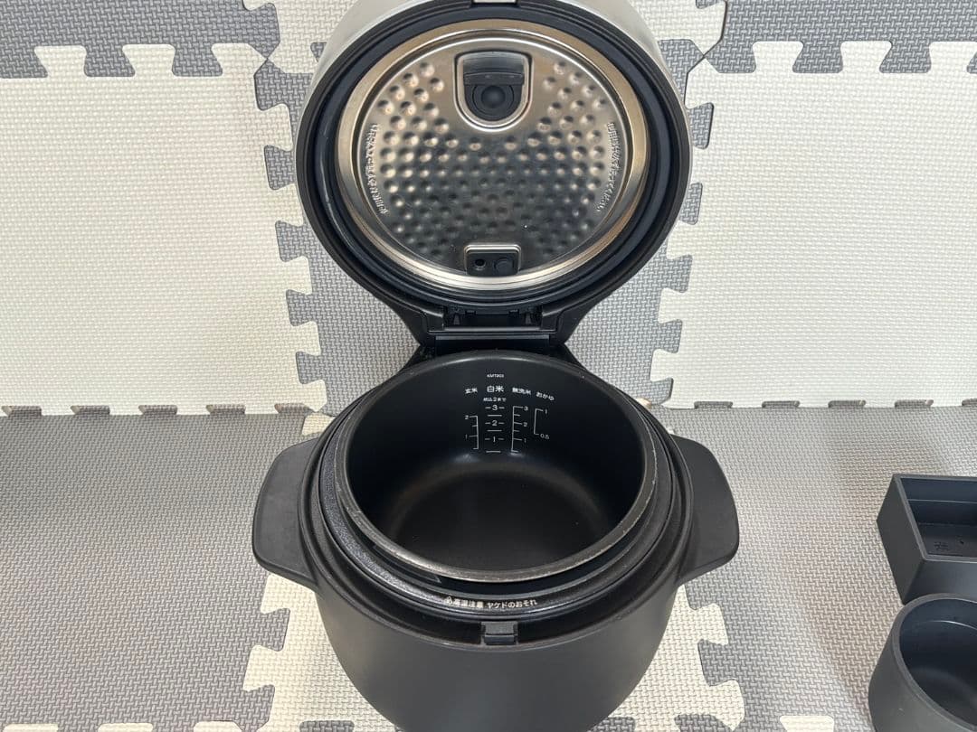 バルミューダ　炊飯器K03A-BK
