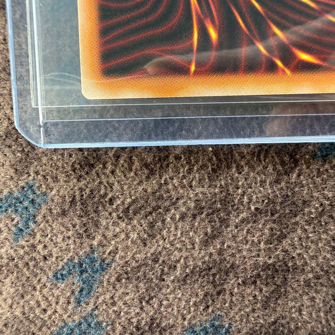 遊戯王 王のしもべーブラックマジシャン プリズマ オーバーフレーム