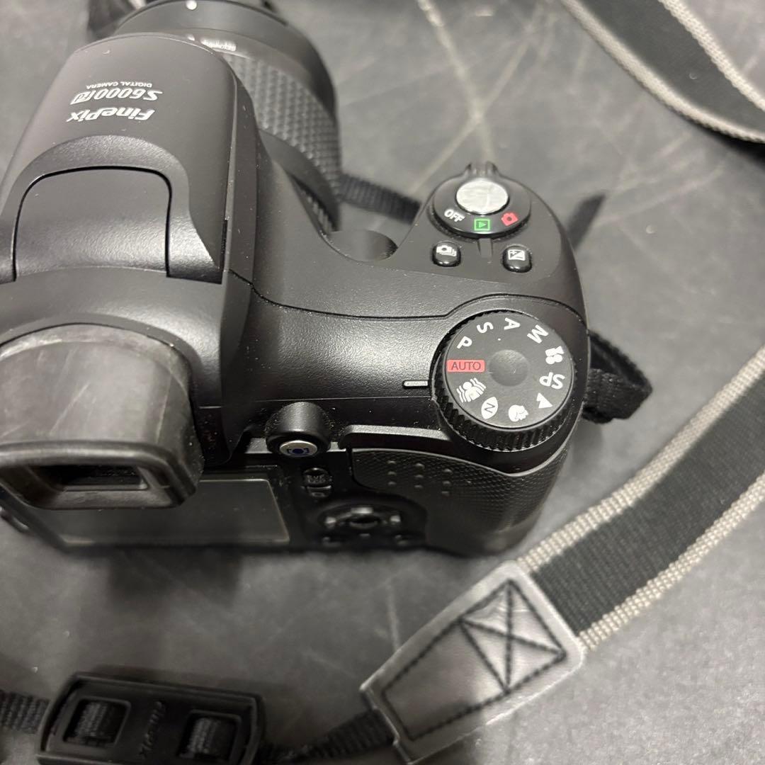 113⭕️お買い得⭕️富士フイルム　デジタル一眼レフ　FinePix　S6000fd