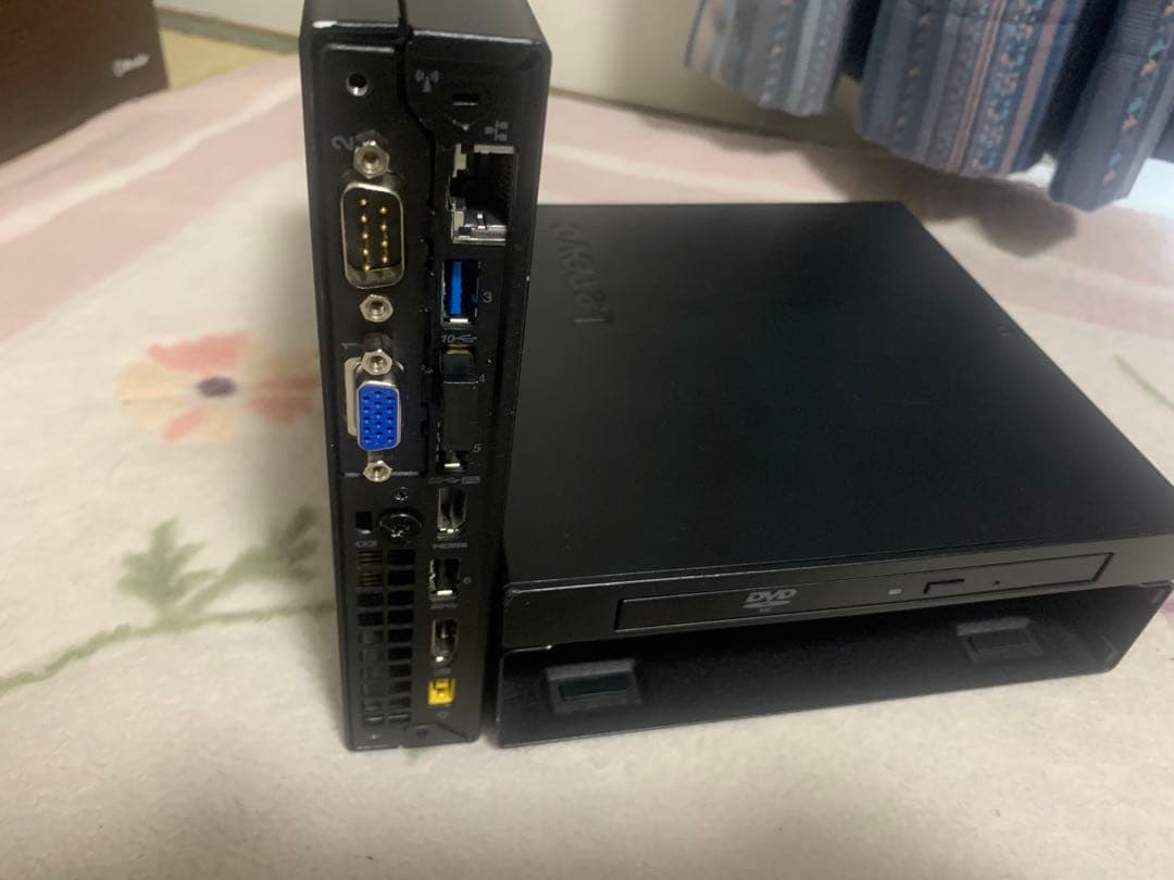 Lenovo ThinkCentre デスクトップPC M720q