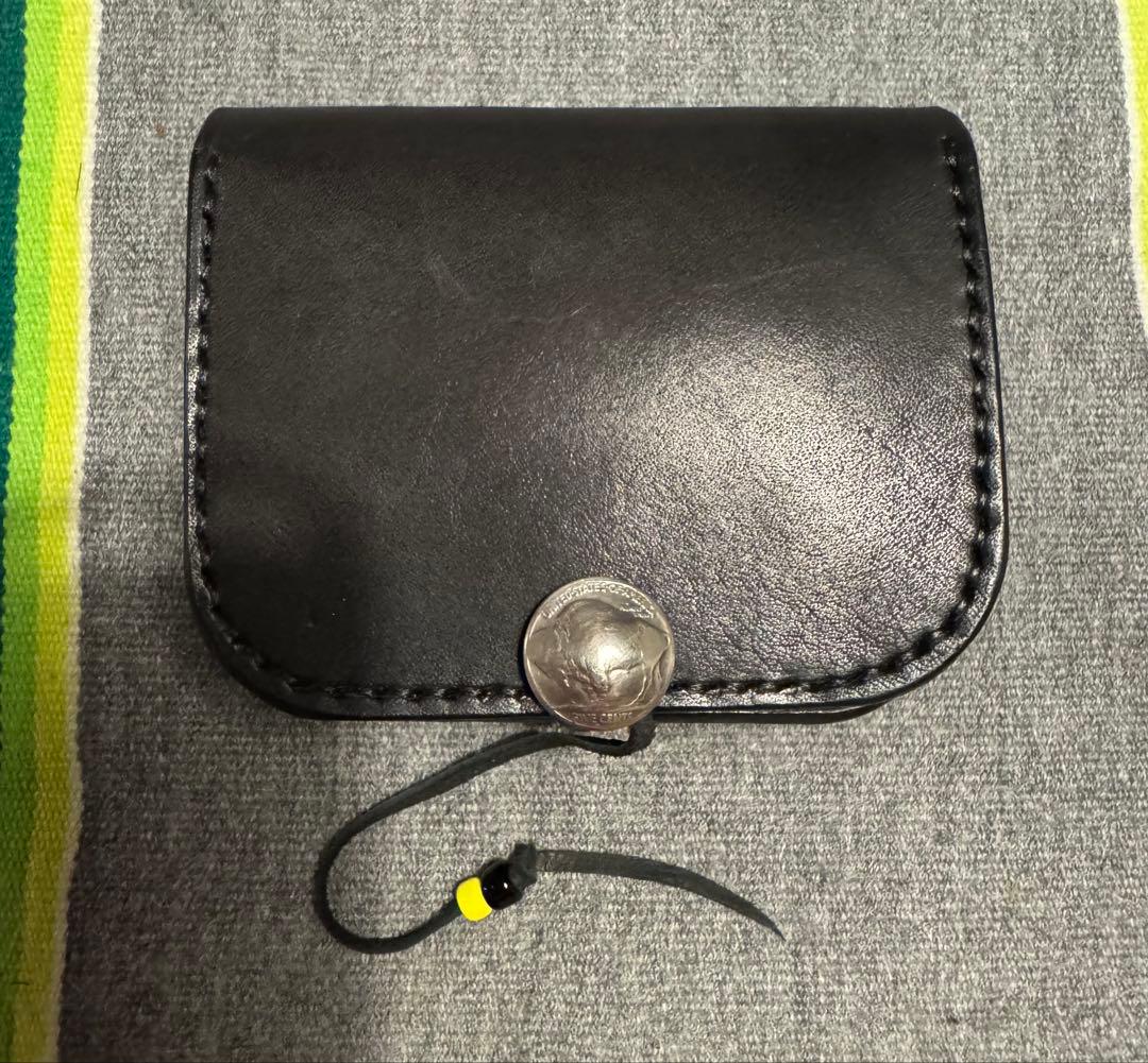 中*村様 サドルレザーブラックのケース！コンチョ　財布　ハンドメイド