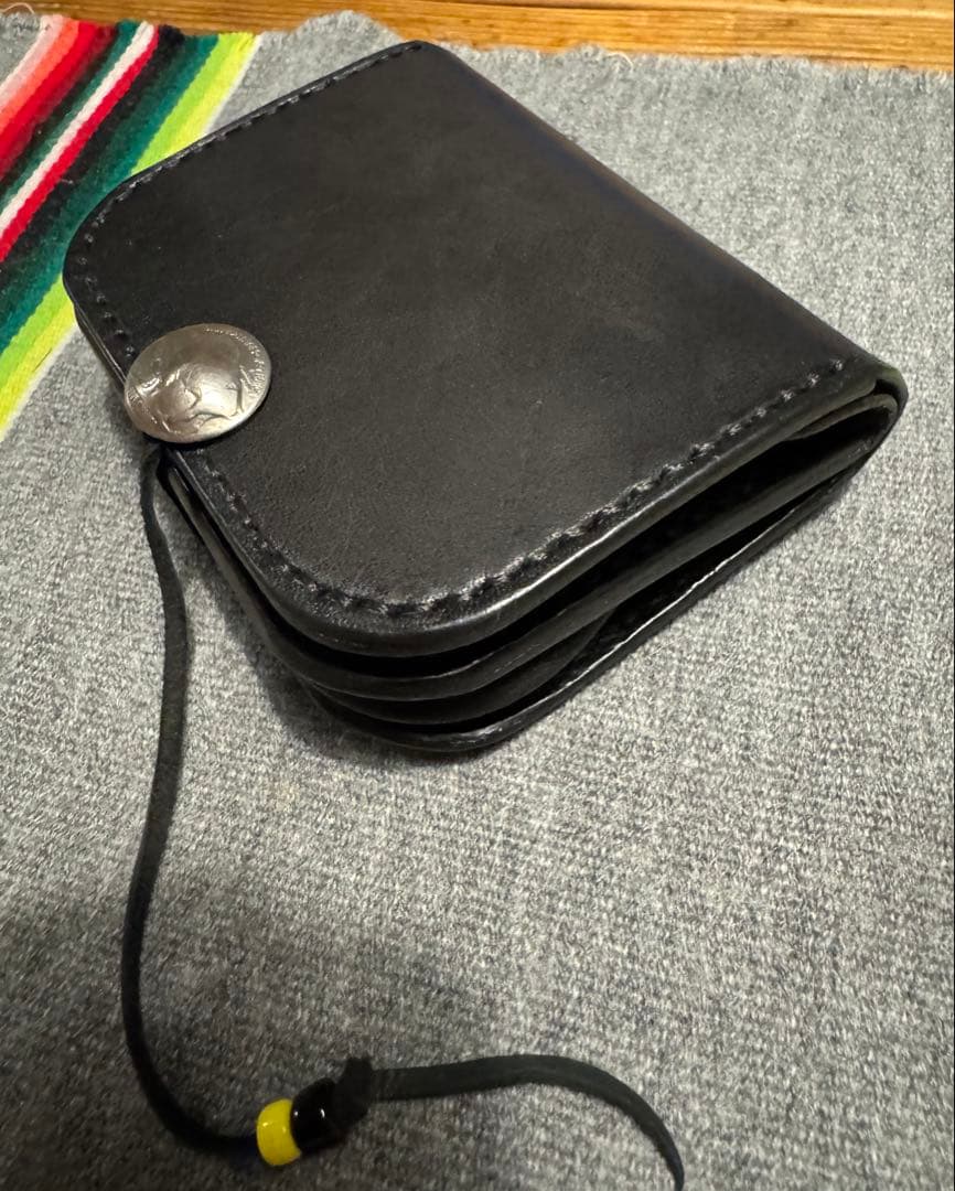 中*村様 サドルレザーブラックのケース！コンチョ　財布　ハンドメイド