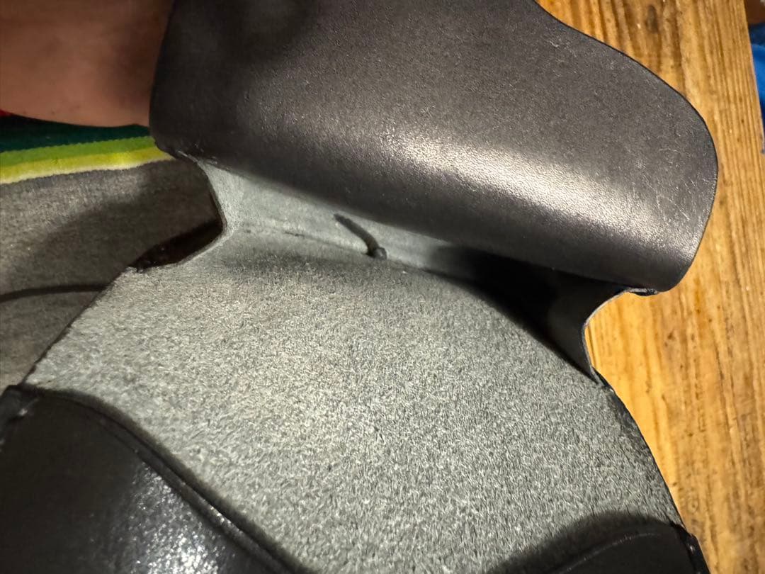 中*村様 サドルレザーブラックのケース！コンチョ　財布　ハンドメイド