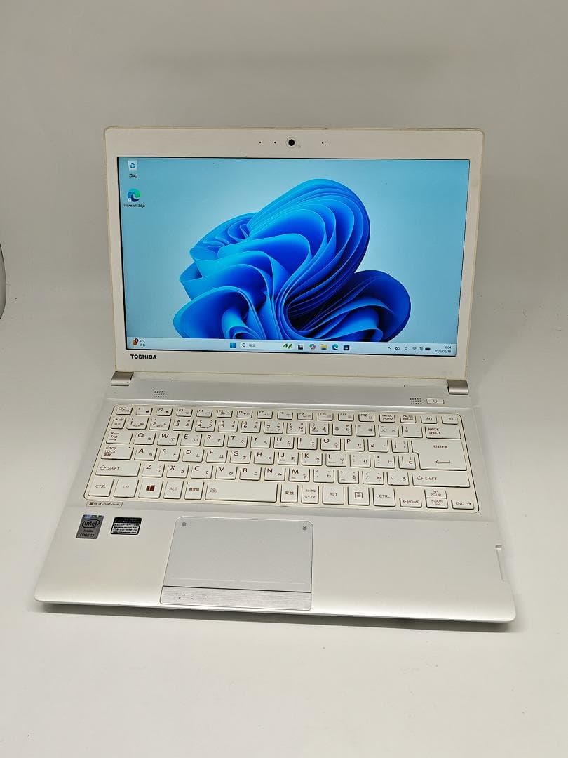 【東芝】爆速 Corei7/SSD128GB ノートパソコン 8GB A12