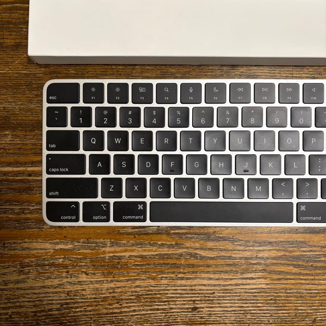 【美品】Touch ID Magic Keyboard US MMMR3LL/A