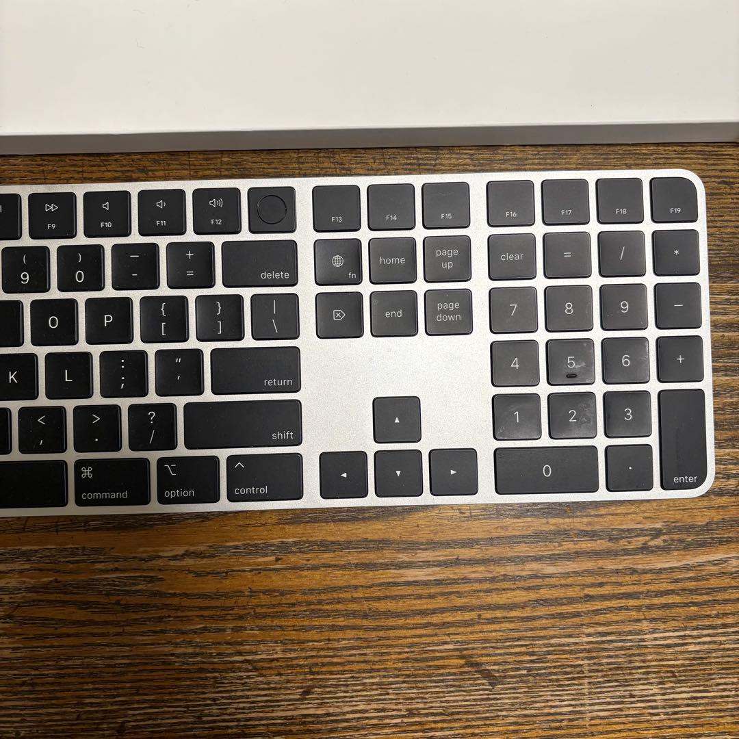 【美品】Touch ID Magic Keyboard US MMMR3LL/A