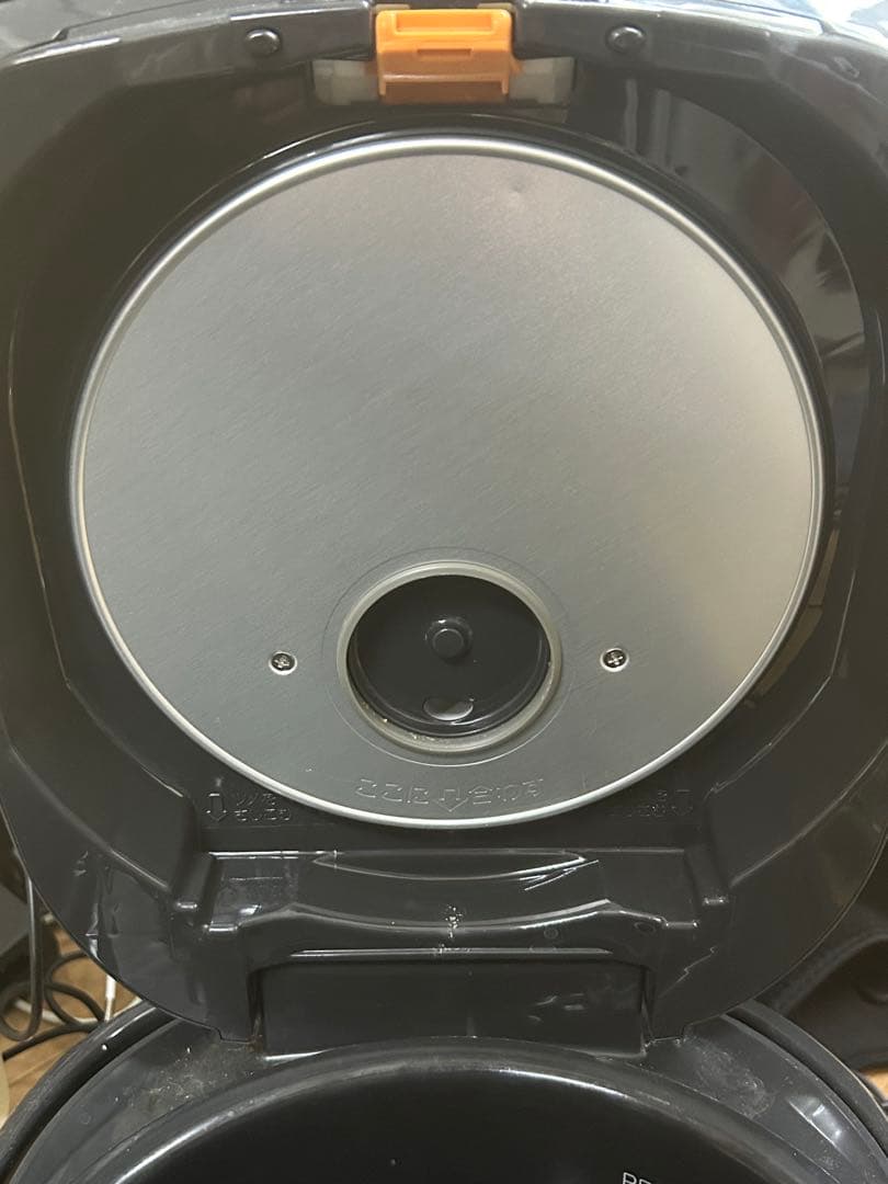 象印 IH炊飯ジャー 2023年製 NW-VE10 5.5合炊き　現状品