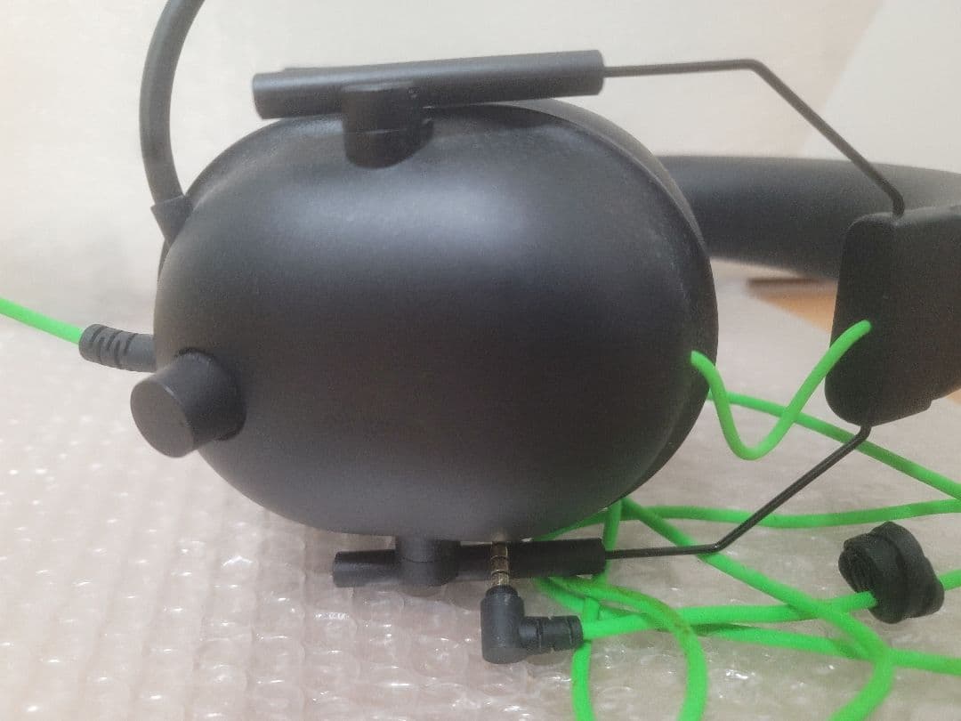 RAZER 有線ヘッドホン ブラック・グリーン