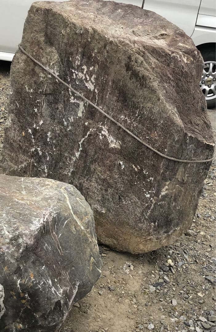 【茨城・配送可】高さ110cm 立石 主石クラス 自然石 和庭・造園向き