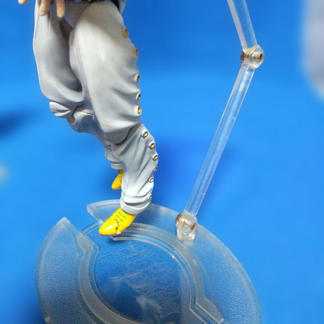 超像可動 岸辺露伴 ヘブンズドアー　箱付き開封済み　ジョジョの奇妙な冒険