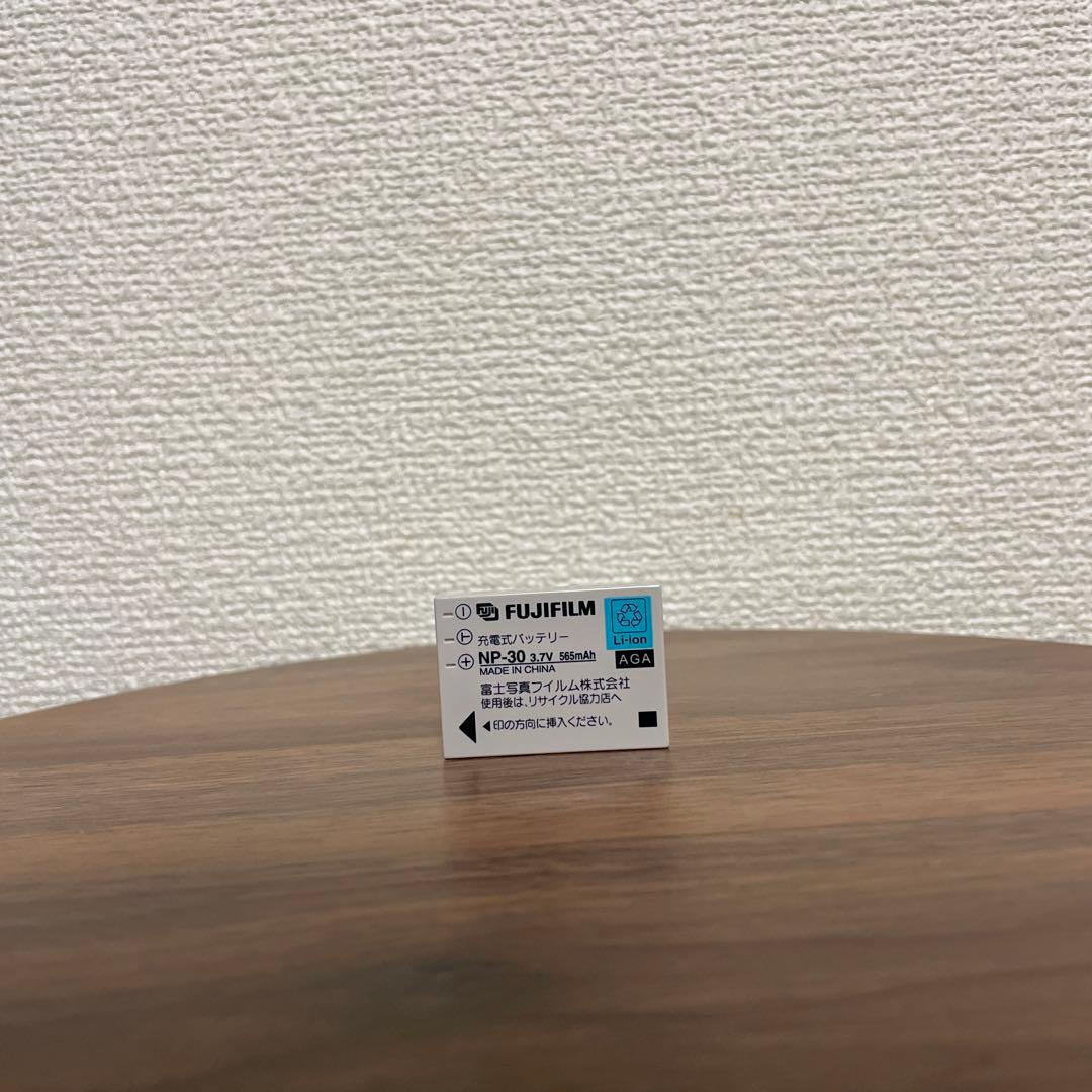 【オールドコンデジ】 FUJIFILM FinePix F440