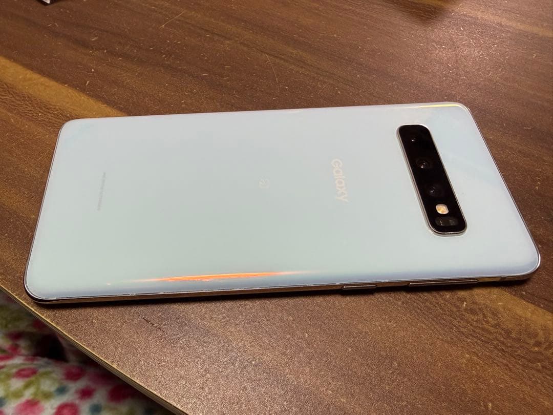 Samsung Galaxy S10 本体 （ジャンク品）