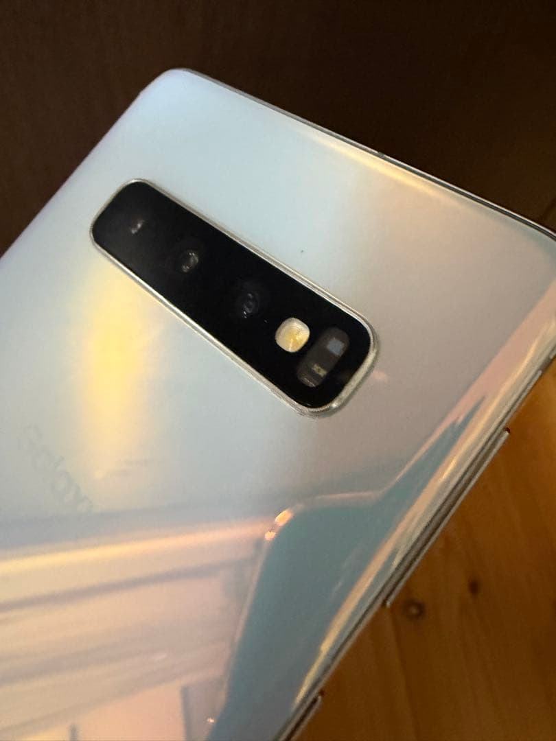 Samsung Galaxy S10 本体 （ジャンク品）