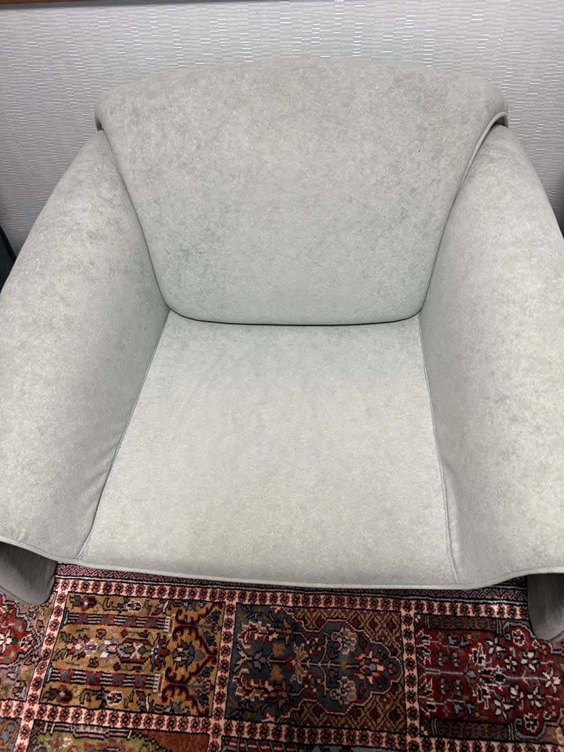 韓国　1人がけソファ　デザイナー家具　モリー