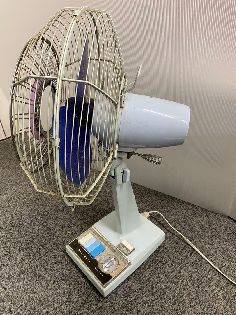 古い昭和の重〜い扇風機ナショナルnationalタイムスイッチあり動作します