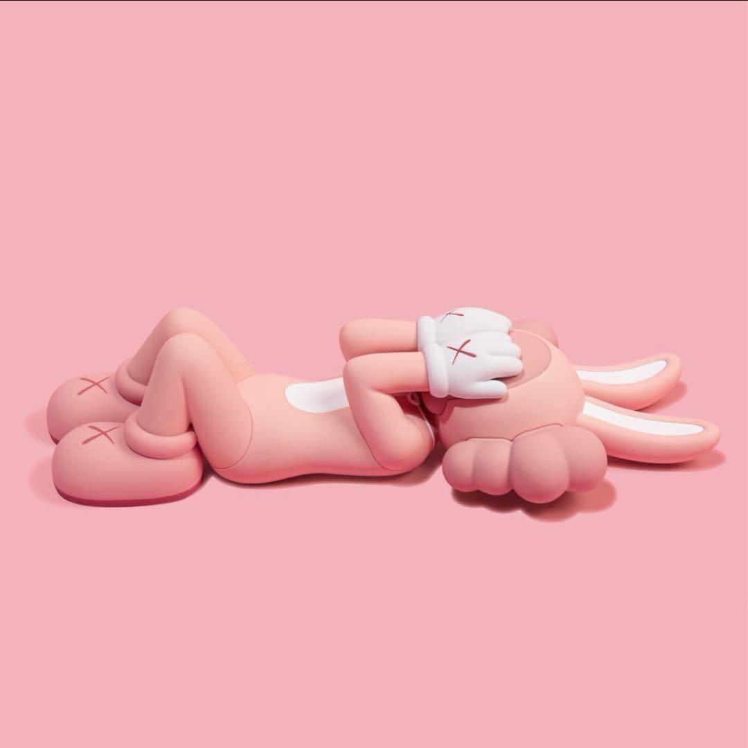 KAWS HOLIDAY INDONESIA Pink カウズ フィギュア